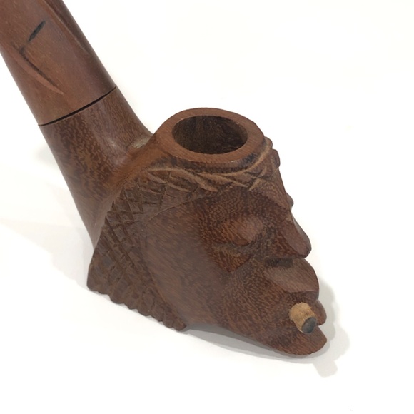 Hand carved wooden face - Picture 2 of 3